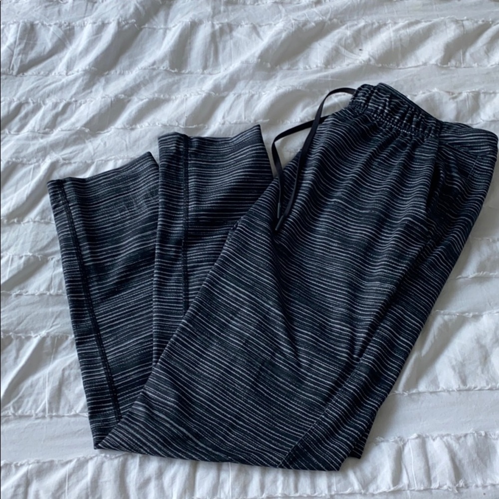 LULULEMON PANTS